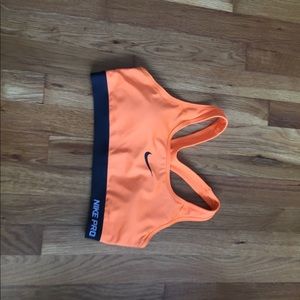 Nike pro running bra